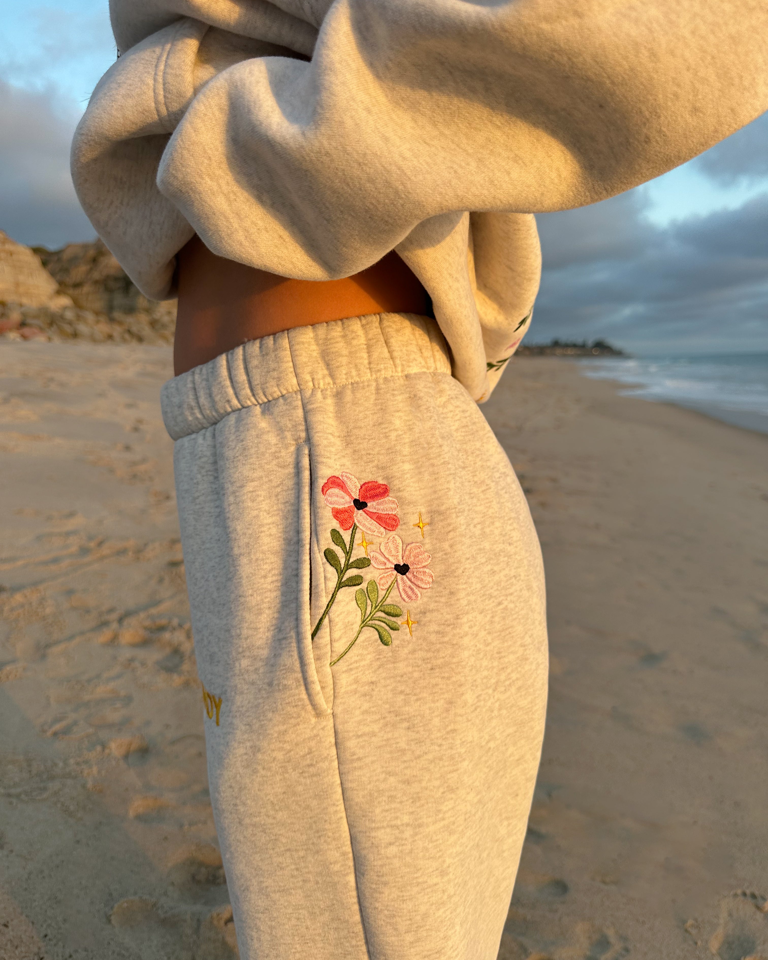 "Gift Giving" Sweatpants in Heather Gray - Image 12